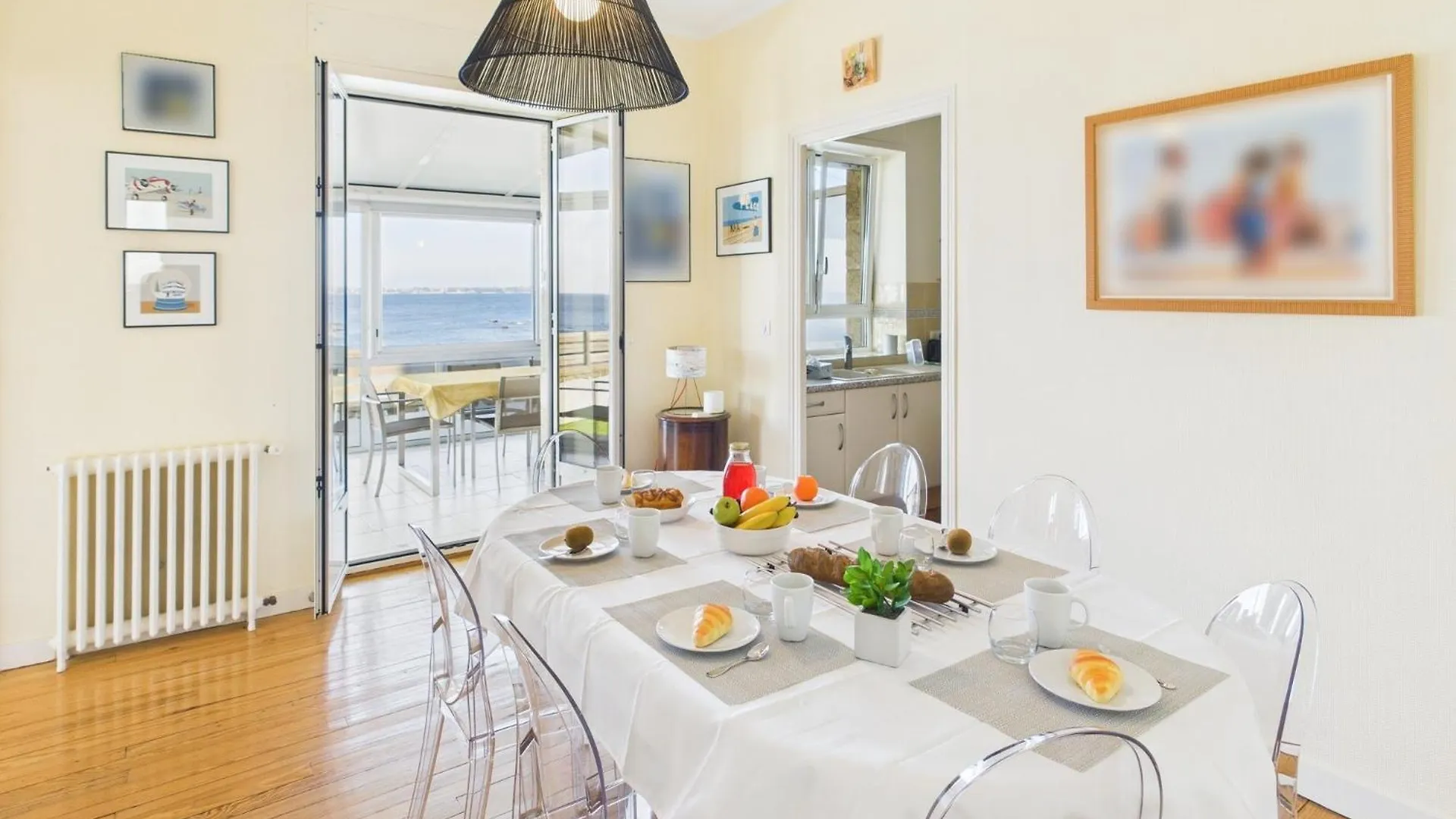 Holiday home -Avel Dro- Belle Maison Familiale Vue Mer Corniche Concarneau France